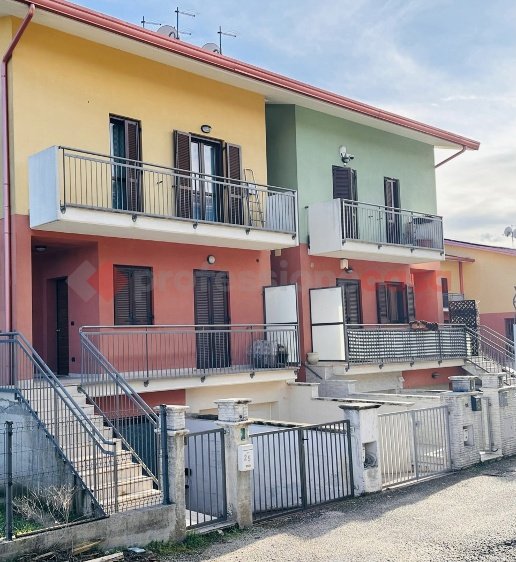 appartamento in vendita ad Avezzano in zona Caruscino
