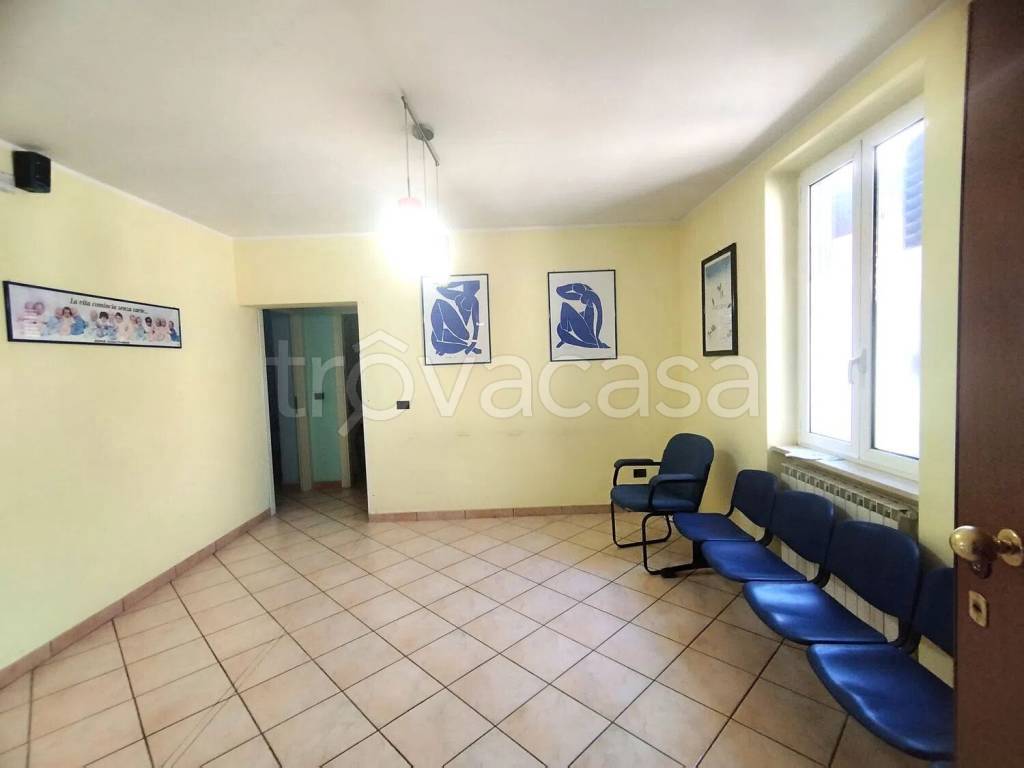 ufficio in vendita ad Avezzano