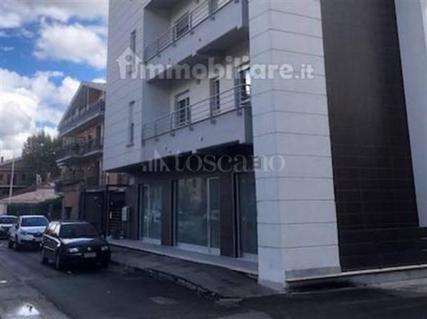 locale di sgombero in vendita ad Avezzano