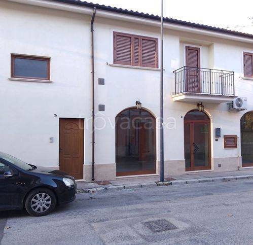 casa indipendente in vendita ad Avezzano