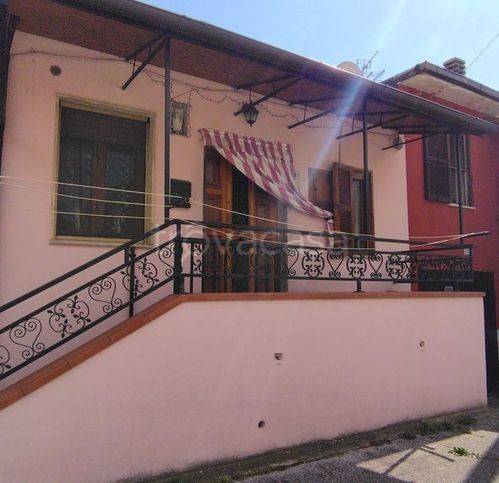 casa indipendente in vendita ad Avezzano