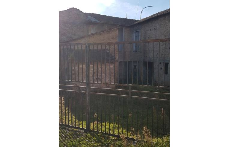 casa indipendente in vendita ad Avezzano in zona San Pelino