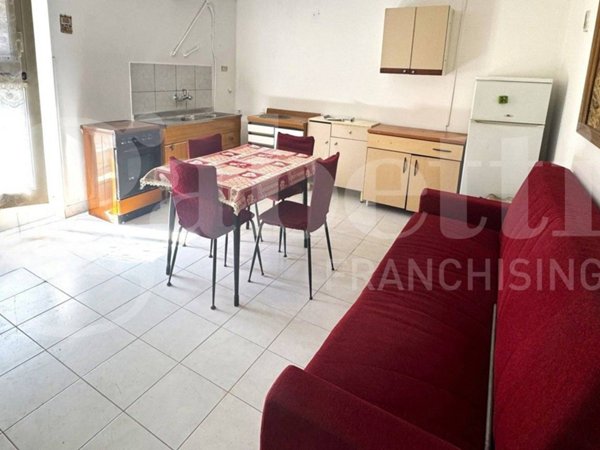 casa indipendente in vendita ad Avezzano