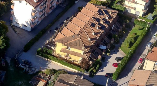 casa indipendente in vendita ad Avezzano