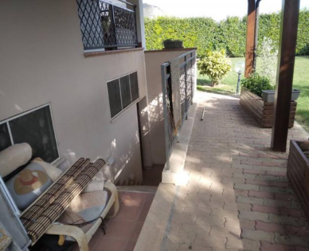 casa indipendente in vendita ad Avezzano