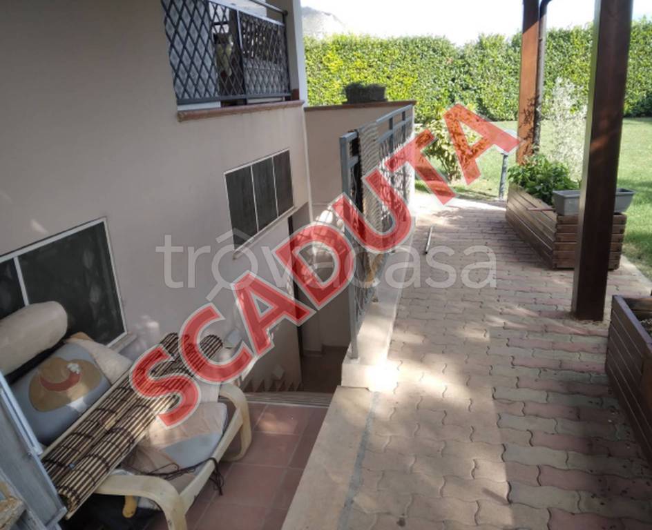casa indipendente in vendita ad Avezzano