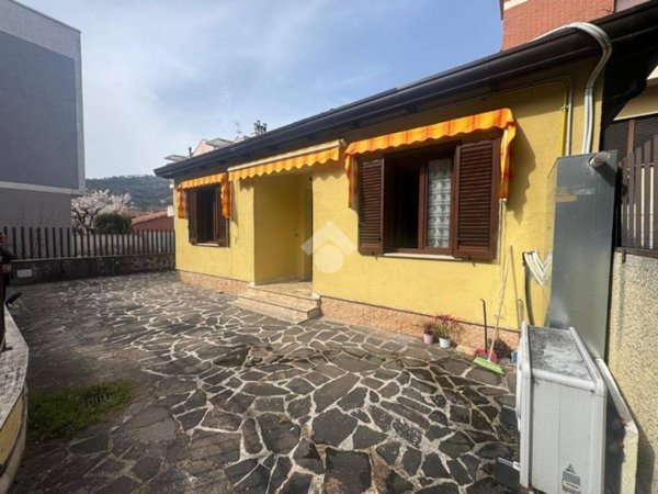 casa indipendente in vendita ad Avezzano
