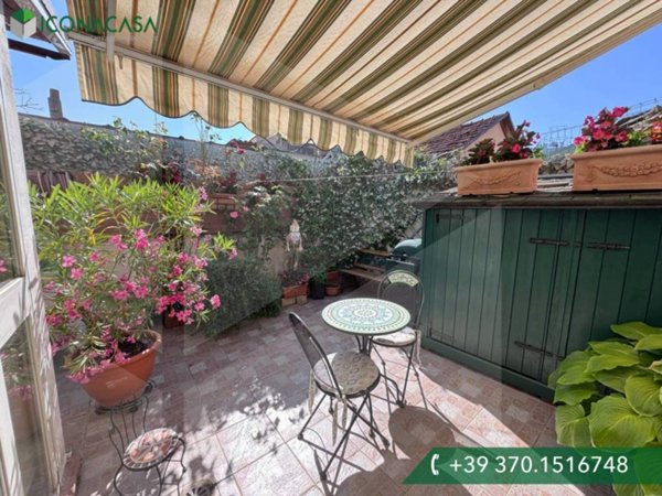 casa indipendente in vendita ad Avezzano in zona San Pelino