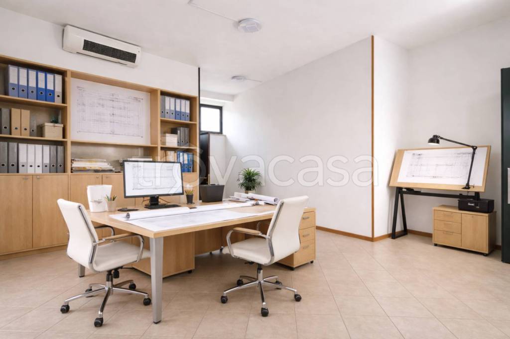 negozio in vendita ad Avezzano