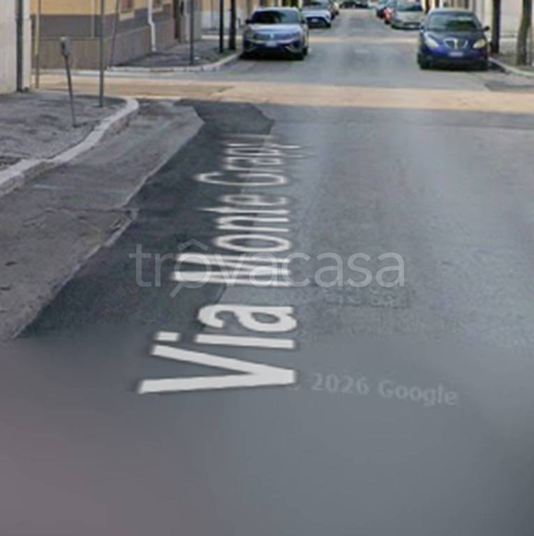 locale commerciale in vendita ad Avezzano