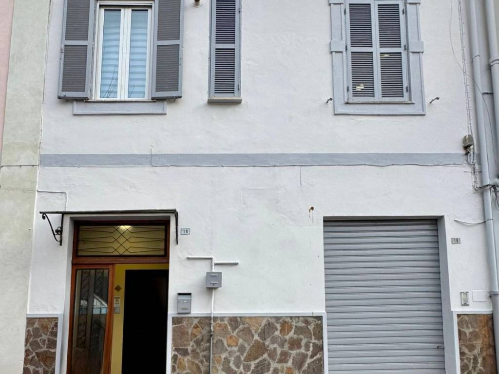 casa indipendente in vendita ad Avezzano