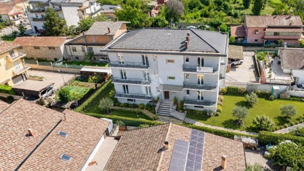 appartamento in vendita ad Avezzano in zona Caruscino