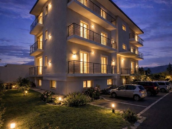 appartamento in vendita ad Avezzano in zona Caruscino