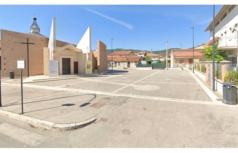 casa indipendente in vendita ad Avezzano
