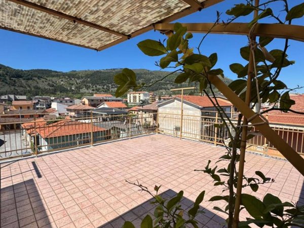 appartamento in vendita ad Avezzano in zona Caruscino