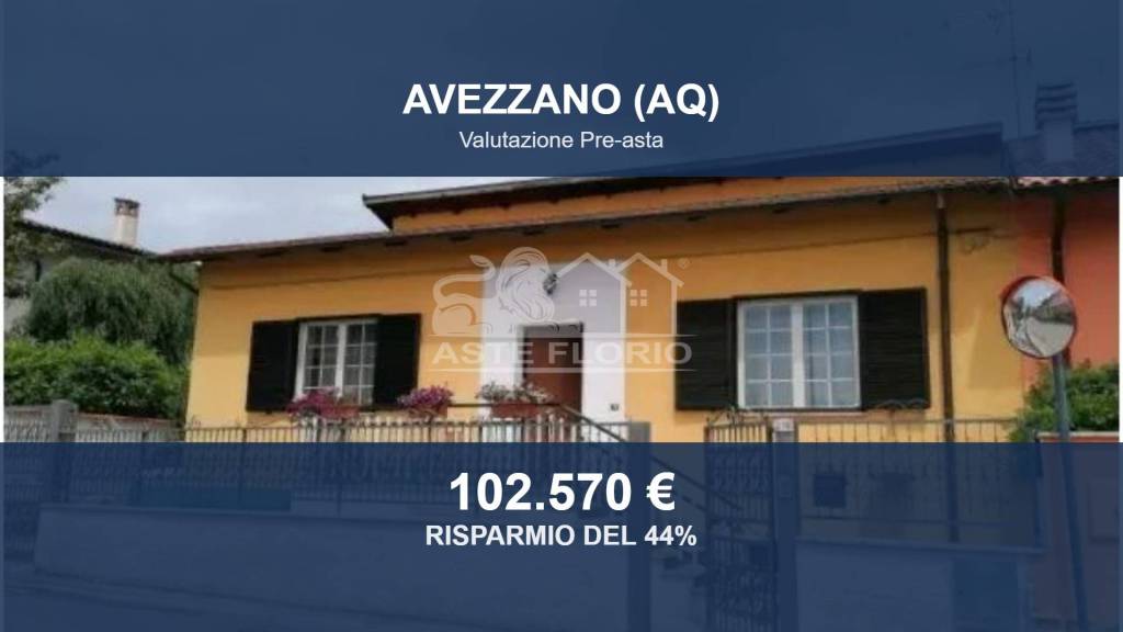 casa indipendente in vendita ad Avezzano in zona San Pelino