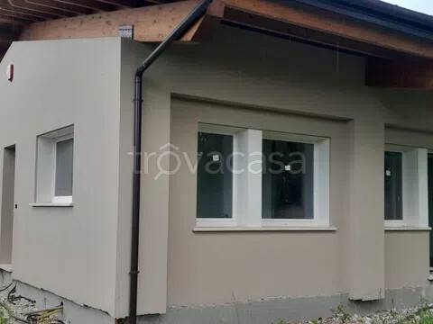 casa indipendente in vendita ad Avezzano in zona Via Nuova