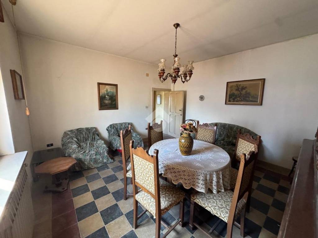 casa indipendente in vendita ad Avezzano
