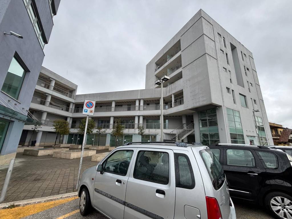 ufficio in vendita ad Avezzano