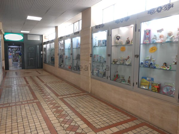 locale commerciale in vendita ad Avezzano