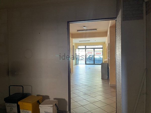 locale commerciale in vendita ad Avezzano
