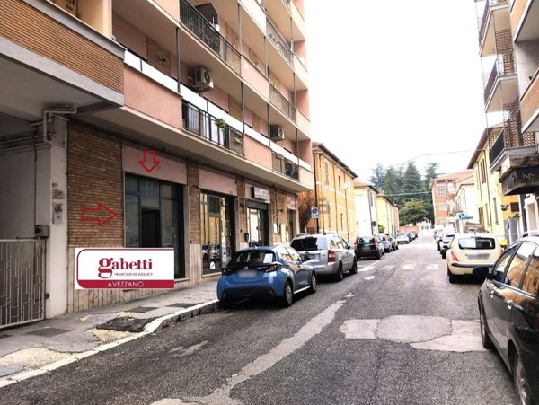 locale commerciale in vendita ad Avezzano