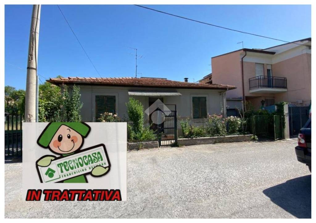 casa indipendente in vendita ad Avezzano