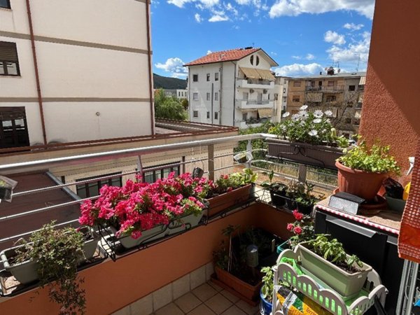 appartamento in vendita ad Avezzano in zona Caruscino