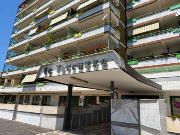 appartamento in vendita ad Avezzano in zona Caruscino