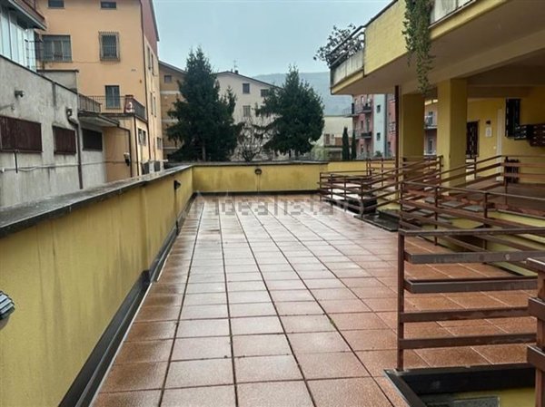 ufficio in vendita ad Avezzano in zona Caruscino