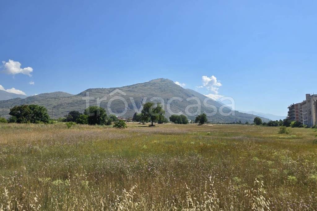 terreno edificabile in vendita ad Avezzano