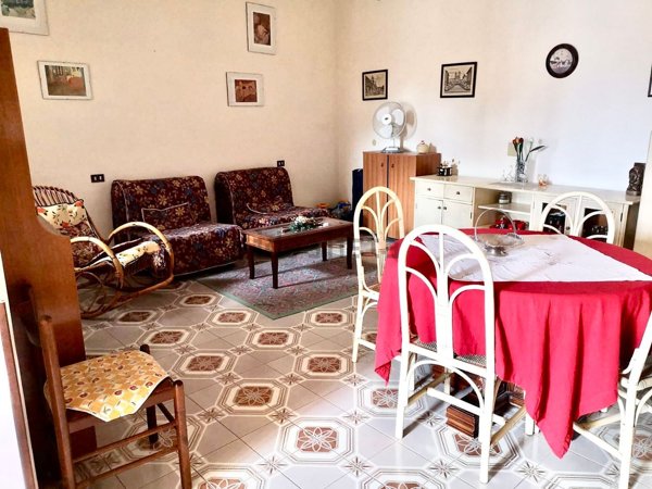 appartamento in vendita ad Avezzano in zona Caruscino
