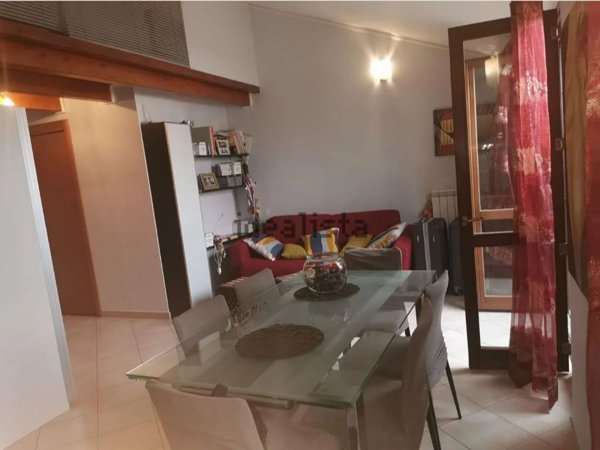 appartamento in vendita ad Avezzano in zona Caruscino
