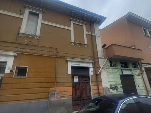 locale commerciale in vendita ad Avezzano