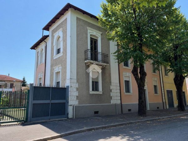 intera palazzina in vendita ad Avezzano