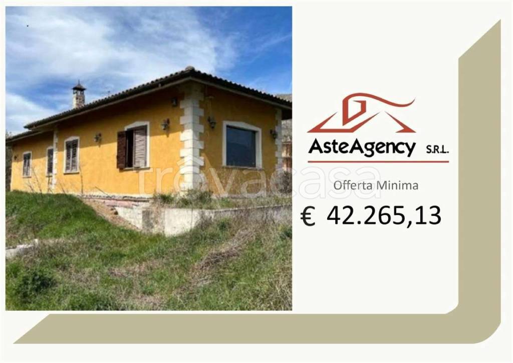 casa indipendente in vendita ad Avezzano