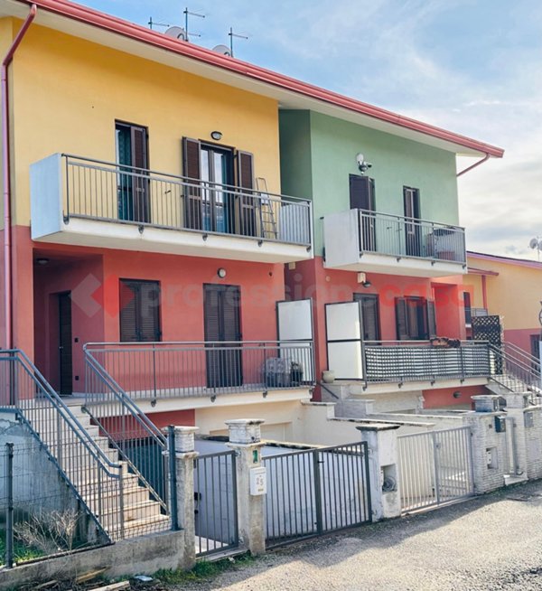 appartamento in vendita ad Avezzano in zona Caruscino