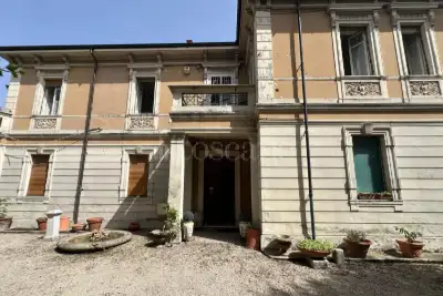 casa indipendente in vendita ad Avezzano