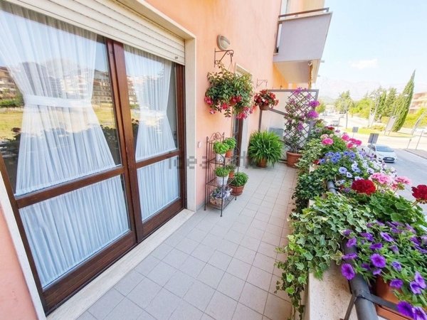 appartamento in vendita ad Avezzano in zona Caruscino