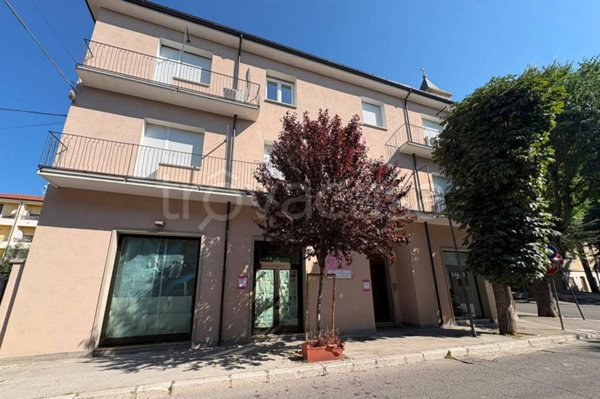 negozio in vendita ad Avezzano