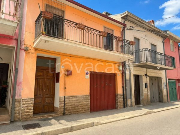 casa indipendente in vendita ad Avezzano