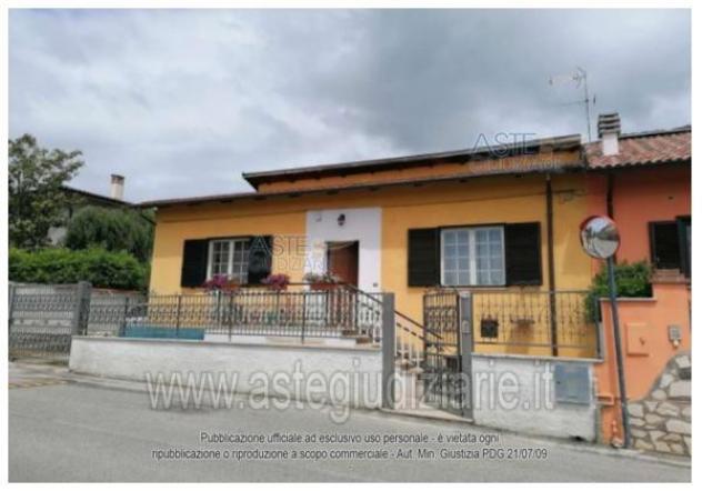 esavano in vendita ad Avezzano in zona San Pelino
