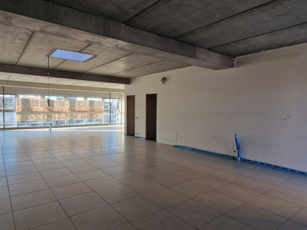 ufficio in vendita ad Avezzano in zona Caruscino