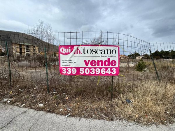 terreno in vendita ad Avezzano in zona Caruscino