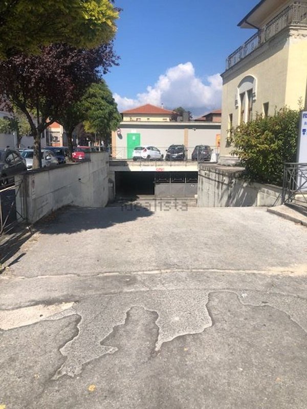 box auto in vendita ad Avezzano