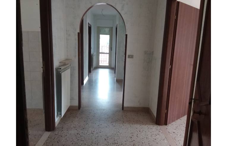 appartamento in vendita ad Avezzano in zona Caruscino