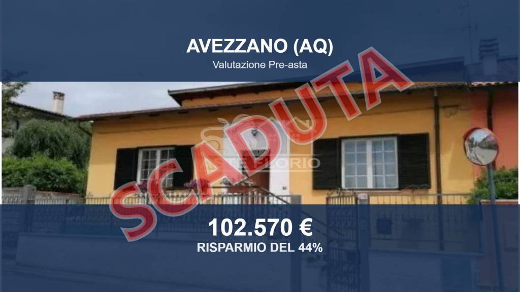 casa indipendente in vendita ad Avezzano in zona San Pelino