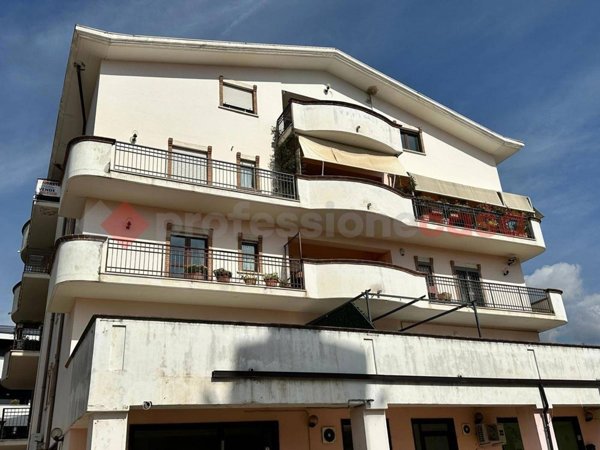 appartamento in vendita ad Avezzano in zona Caruscino
