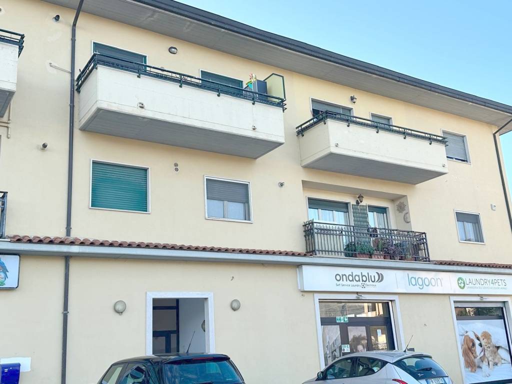 appartamento in vendita ad Avezzano in zona Caruscino