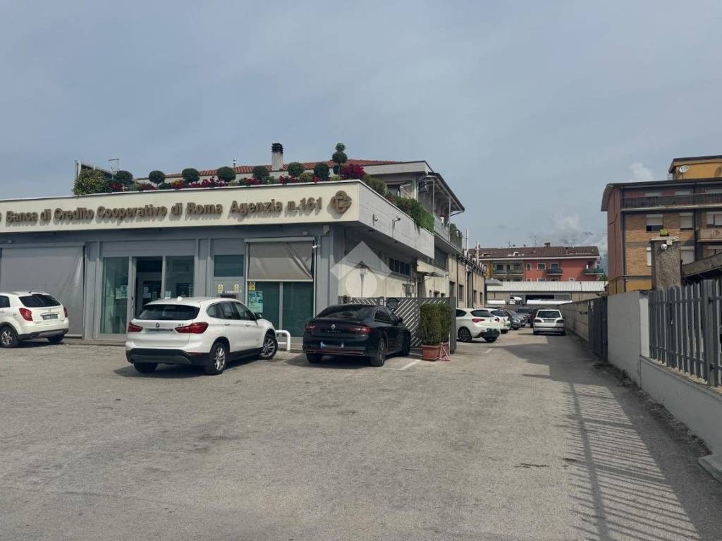 appartamento in vendita ad Avezzano in zona Caruscino